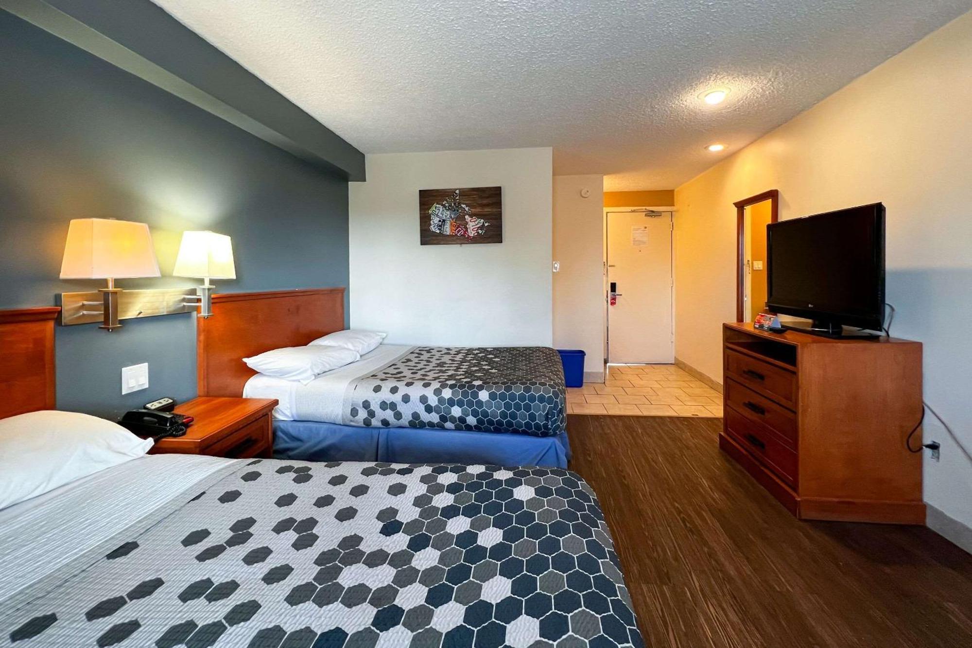 Econo Lodge Motel Village YYC Kültér fotó